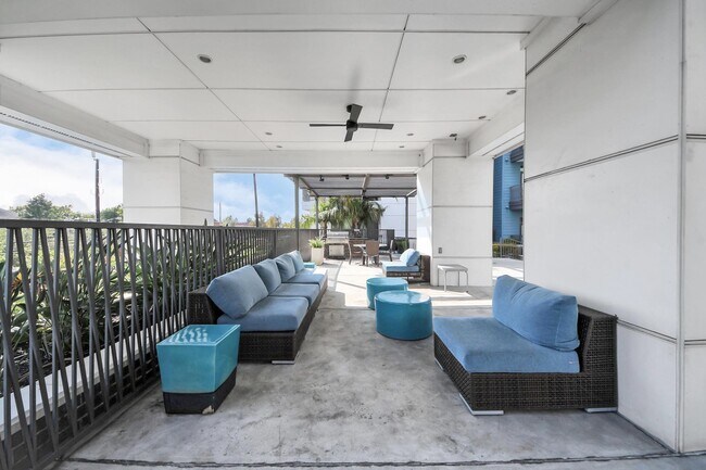 Foto del edificio - 5454 State St