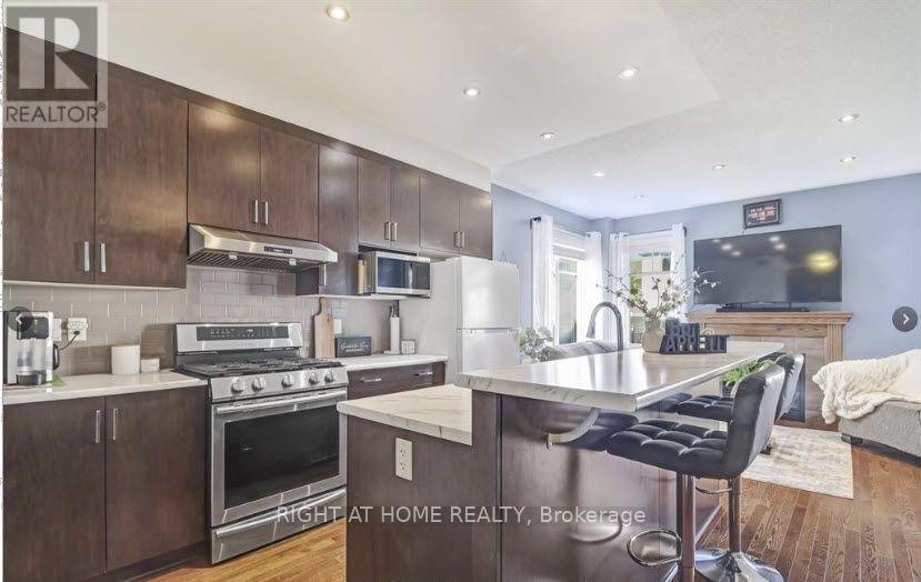Building Photo - 2477 Regatta Ave