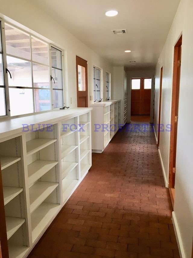 Foto del edificio - 2220 E Camino Miraval