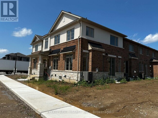 Building Photo - 49 Granka St