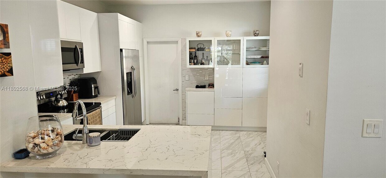 Foto principal - 1844 Salerno Cir