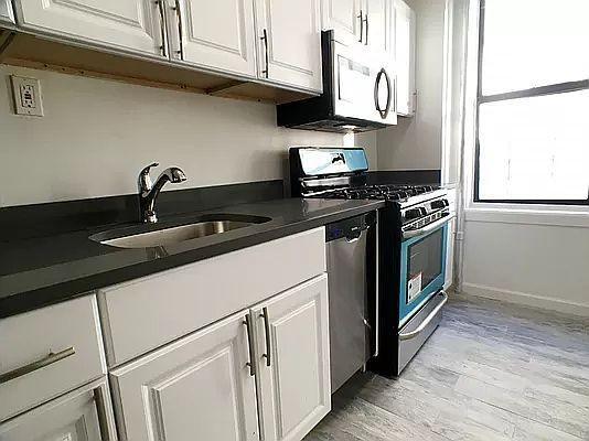 Building Photo - 2 bedroom in New York NY 10040