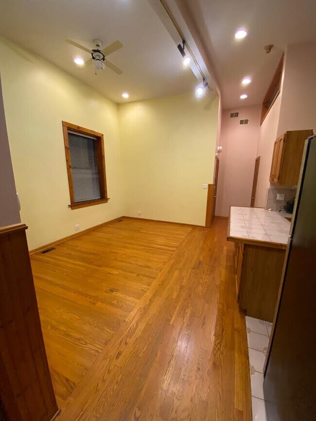 Living Room - 1302 N Leavitt St