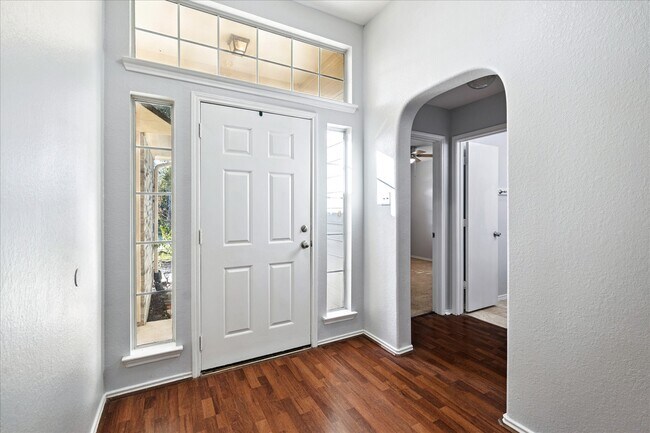 Building Photo - 4523 Bridgevillage Dr