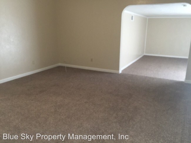 Building Photo - 3 br, 2 bath House - 1339 W Riggin Ave