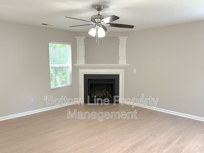 Foto del edificio - 4918 Muskogee Dr