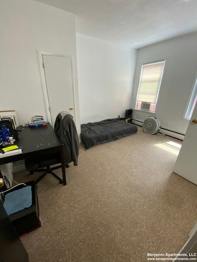 Foto del edificio - 28 S Huntington Ave