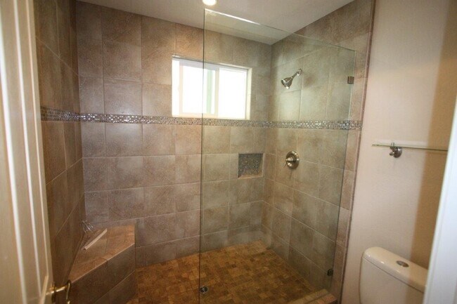 Foto del edificio - POOL HOME/ Single-Story in Cul-De-Sac!!! L...
