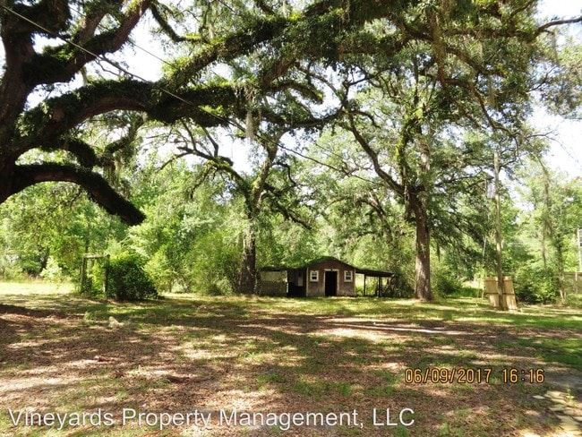 Foto del edificio - 22730 Blountstown Hwy