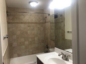 Interior Photo - Calvert House Apartments