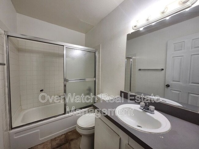 Building Photo - 177 Michael Ct