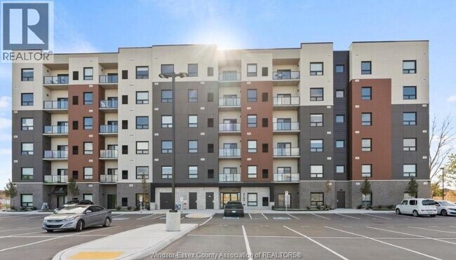Building Photo - 4785 Walker Rd