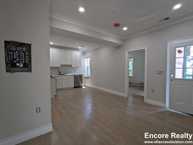 Foto del edificio - 14 Mount Hood Rd