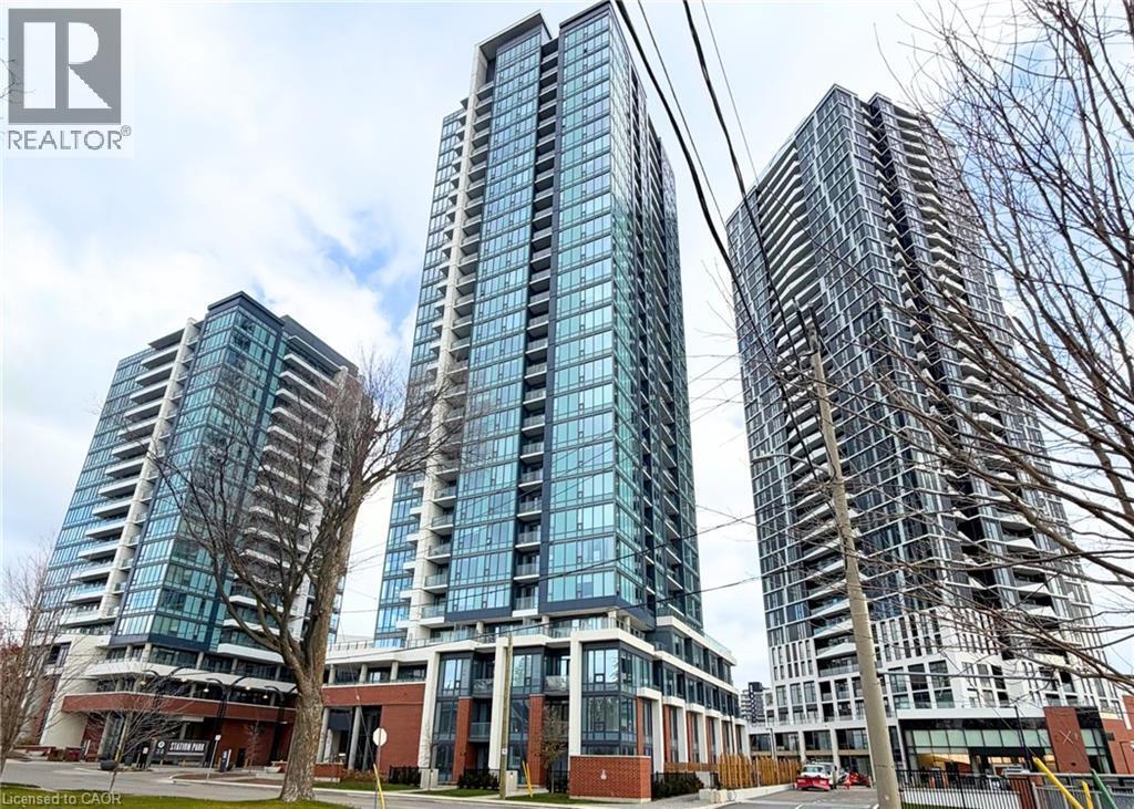 Primary Photo - 5 Wellington St S