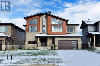 Building Photo - 104 Stoneleigh Dr