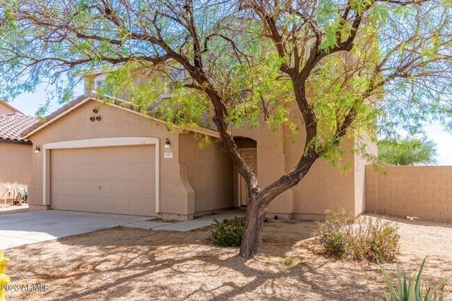 Foto del edificio - Spacious 3 bed, 2.5 bath in Maricopa