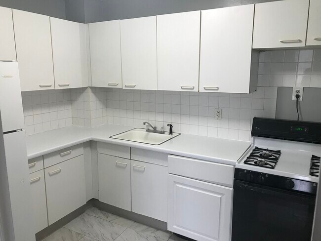 Foto del edificio - 275 Prospect St
