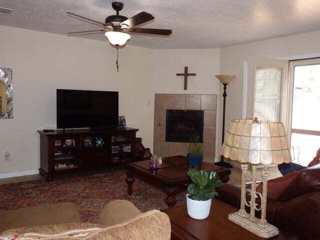 Foto del edificio - 2401 Chelwood Park Blvd NE