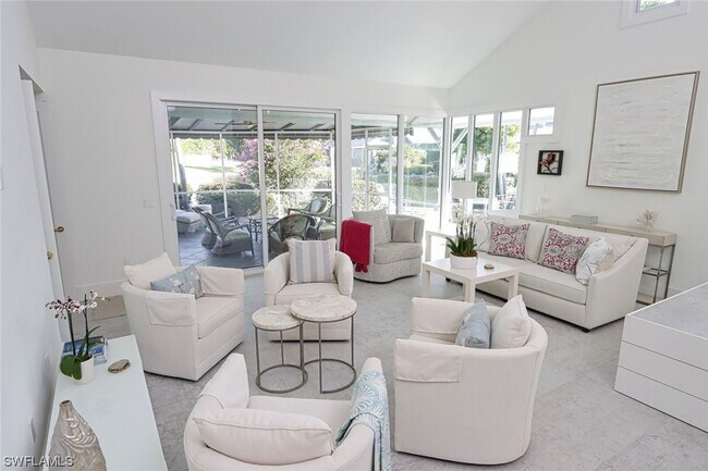 Foto del edificio - 643 Bridge Way Ln