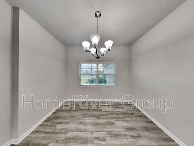 Foto del edificio - 18407 Kerrville Cir