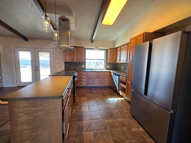 Building Photo - 1091 C R S