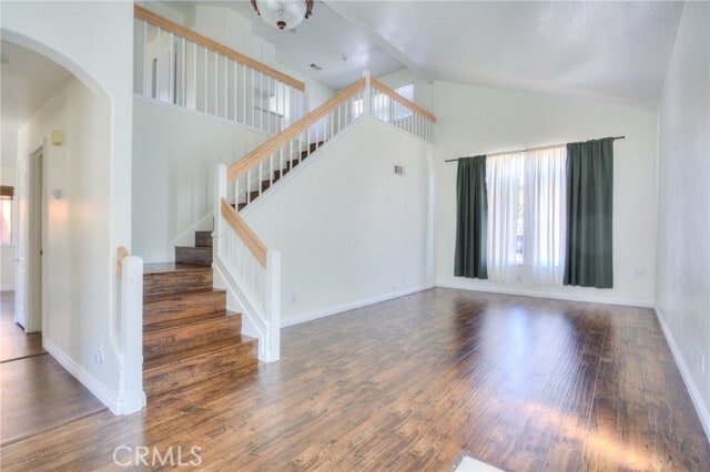 Foto del edificio - 2154 Saddleback Dr