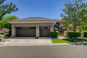 Building Photo - 9101 Crystal Lake