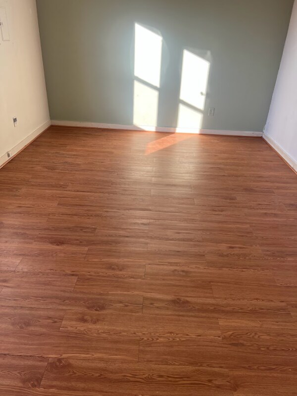 Foto del edificio - 387 Brooks St