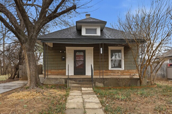 Building Photo - 1617 NW 7th St