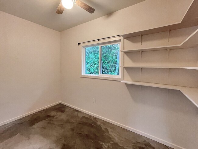 Foto del edificio - 15-1496-1496 16th Ave