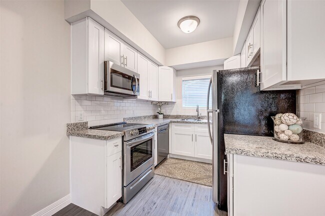 Foto del edificio - 72 Burress St