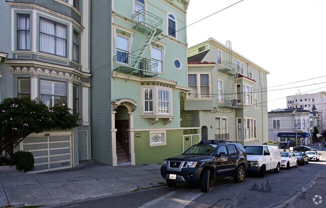 Building Photo - 2006-2010 Broderick St