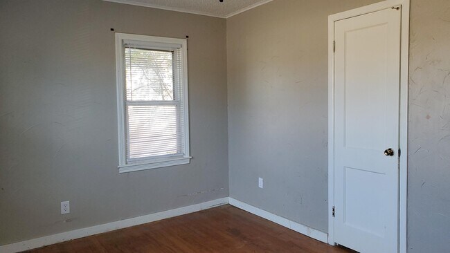 Foto del edificio - 425 W Vine Ave