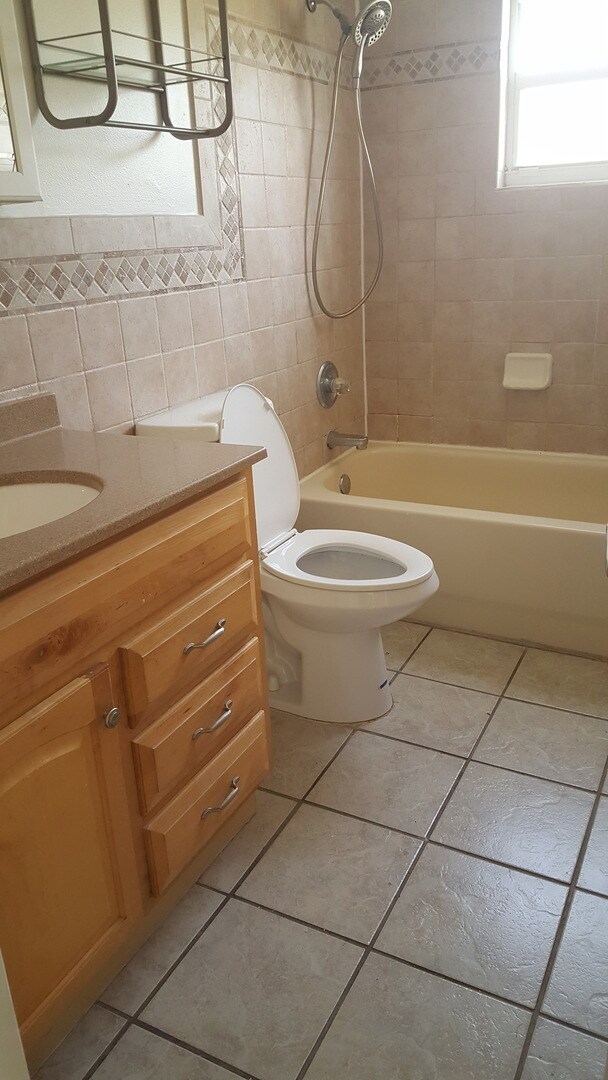 Building Photo - South Tampa Home