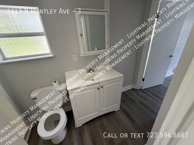 Foto del edificio - 7713 N Huntley Ave