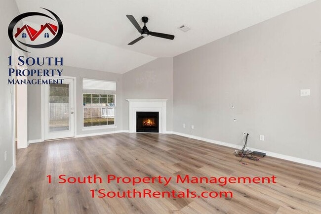 Building Photo - 8924 Spring Grove N