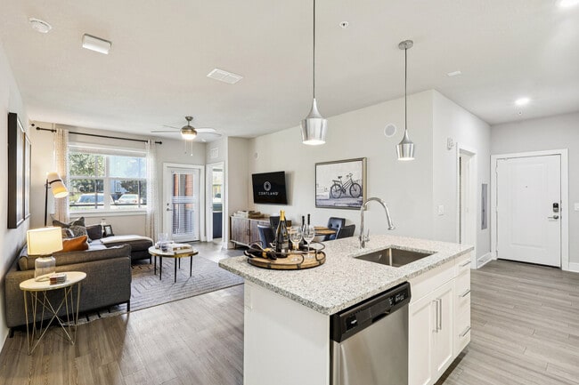 Building Photo - Cortland Reunion