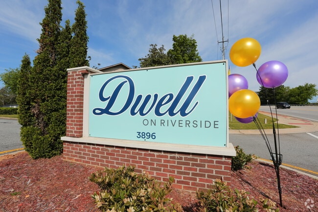 Dwell On Riverside Apartments Macon Ga Apartments Com