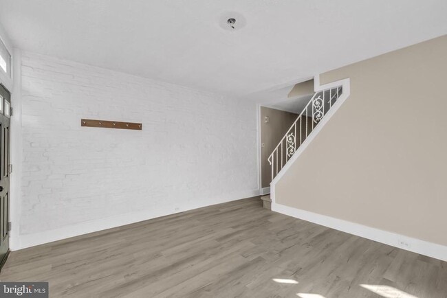 Building Photo - 4413 Baker St