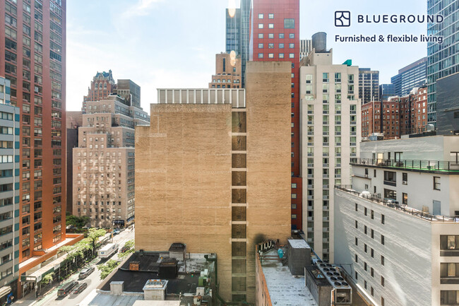 Foto del edificio - 279 E 44th St