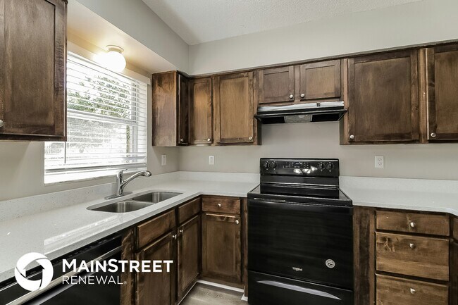 Foto del edificio - 13228 Grand Terrace Dr