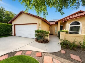 Building Photo - 68412 Descanso Cir