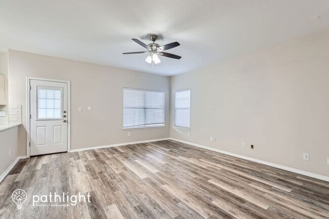 Foto del edificio - 108 Clapboard Run