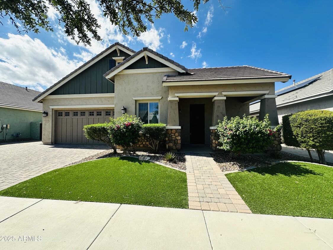 Foto principal - 4341 E Evelyn St