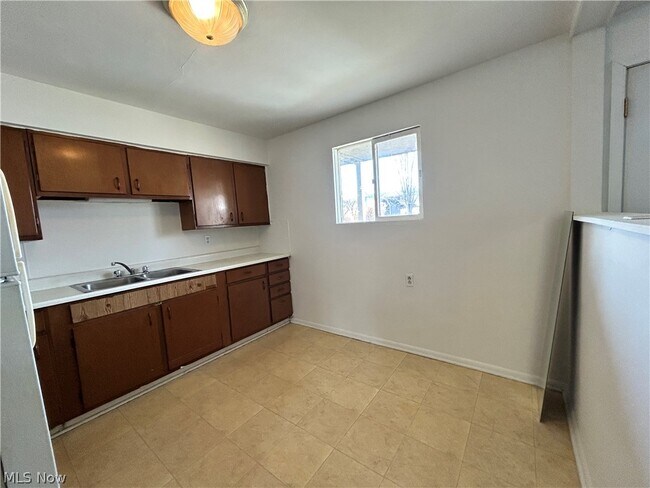 Foto del edificio - 301 Martin Ave