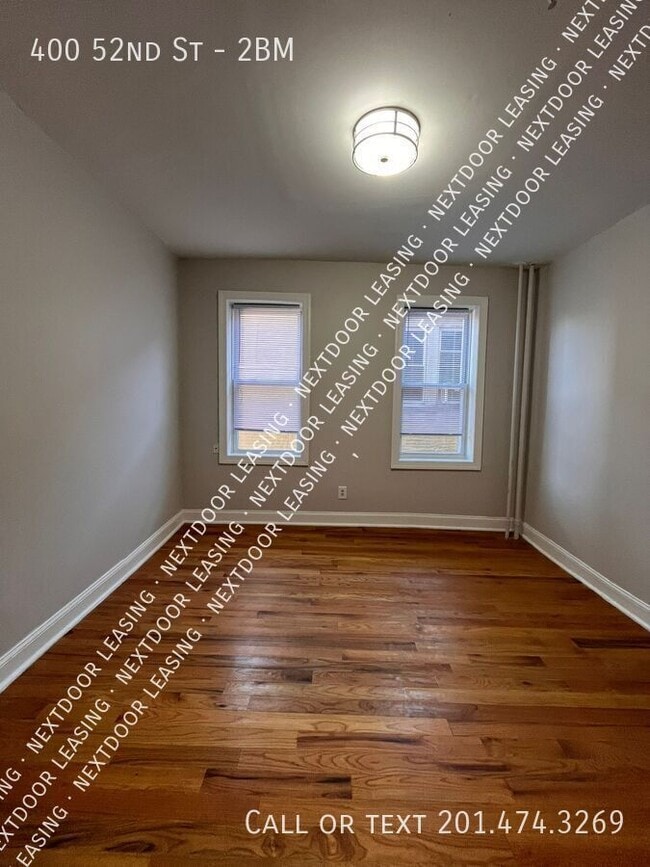 Foto del edificio - 400 52nd St
