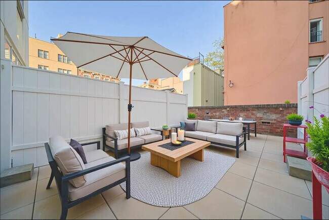 Foto del edificio - 19 St Marks Pl