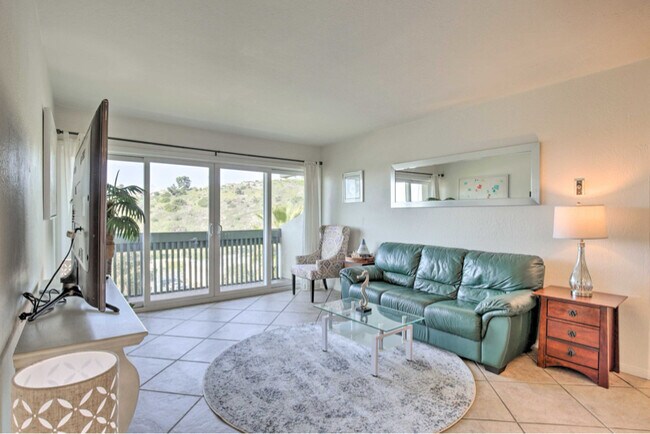 Foto del edificio - 4060 Huerfano Ave