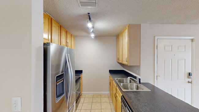 Interior Photo - Altamira Place Apartment Homes