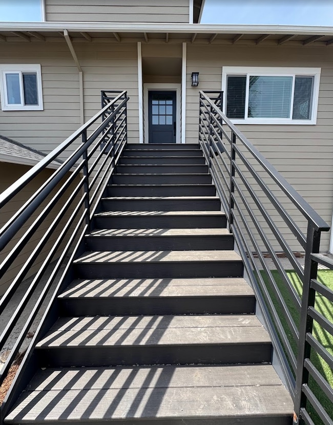 Building Photo - 3729 Cannes Pl